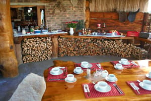 thumbnail: Interior detail