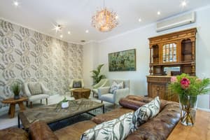 thumbnail: Living area