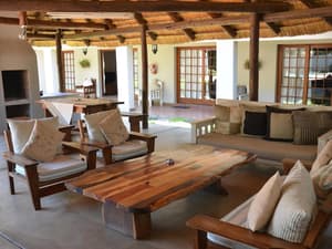 thumbnail: Front of property