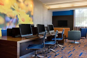 thumbnail: Business center