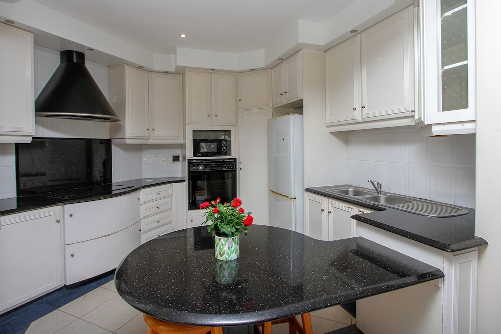 Shared kitchen facilities