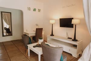 thumbnail: Living area