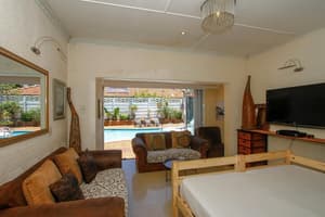 thumbnail: Living room