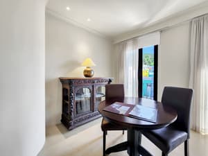 thumbnail: Living area