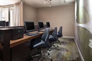 thumbnail: Business center