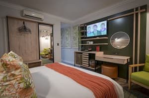 thumbnail: Room