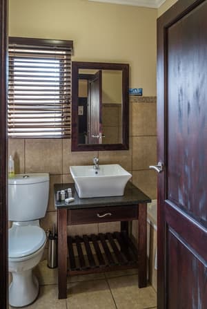 thumbnail: Bathroom sink