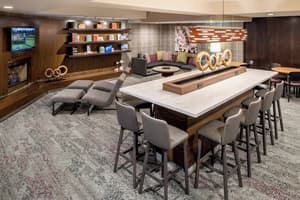 thumbnail: Lobby sitting area
