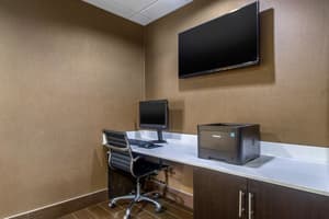 thumbnail: Business center