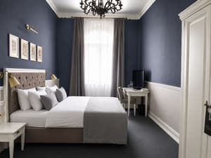 thumbnail: Room