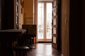 thumbnail: Hallway