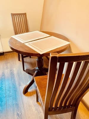 thumbnail: In-room dining
