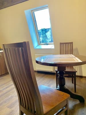 thumbnail: In-room dining