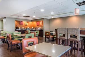 thumbnail: Breakfast area