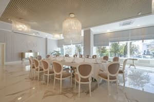 thumbnail: Banquet hall
