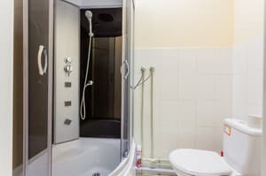 thumbnail: Bathroom