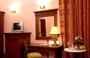 thumbnail: Interior