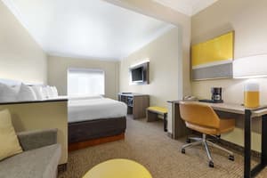 thumbnail: Room