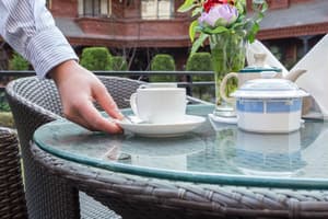 thumbnail: Outdoor dining