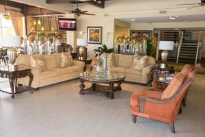 thumbnail: Lobby sitting area