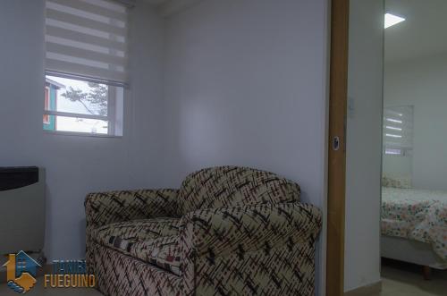 354002735.jpg