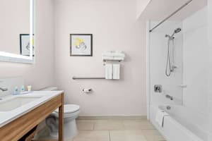 thumbnail: Bathroom