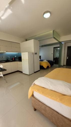 thumbnail: 457498995.jpg