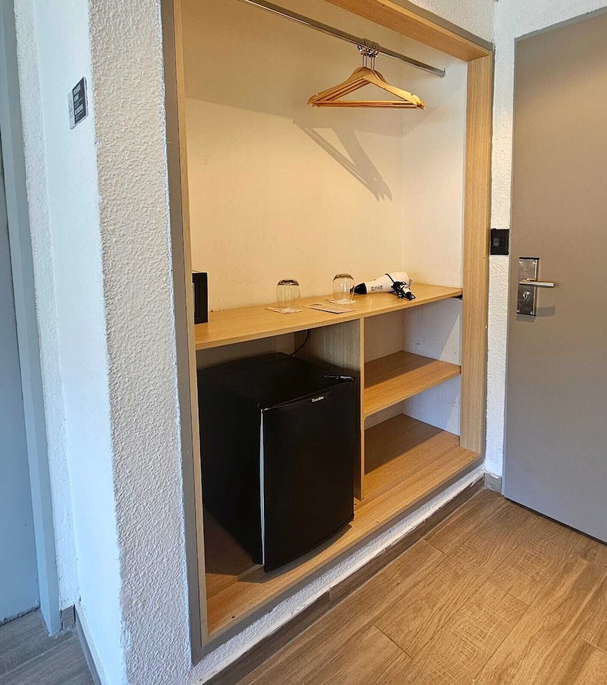 Minibar