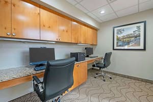 thumbnail: Business center