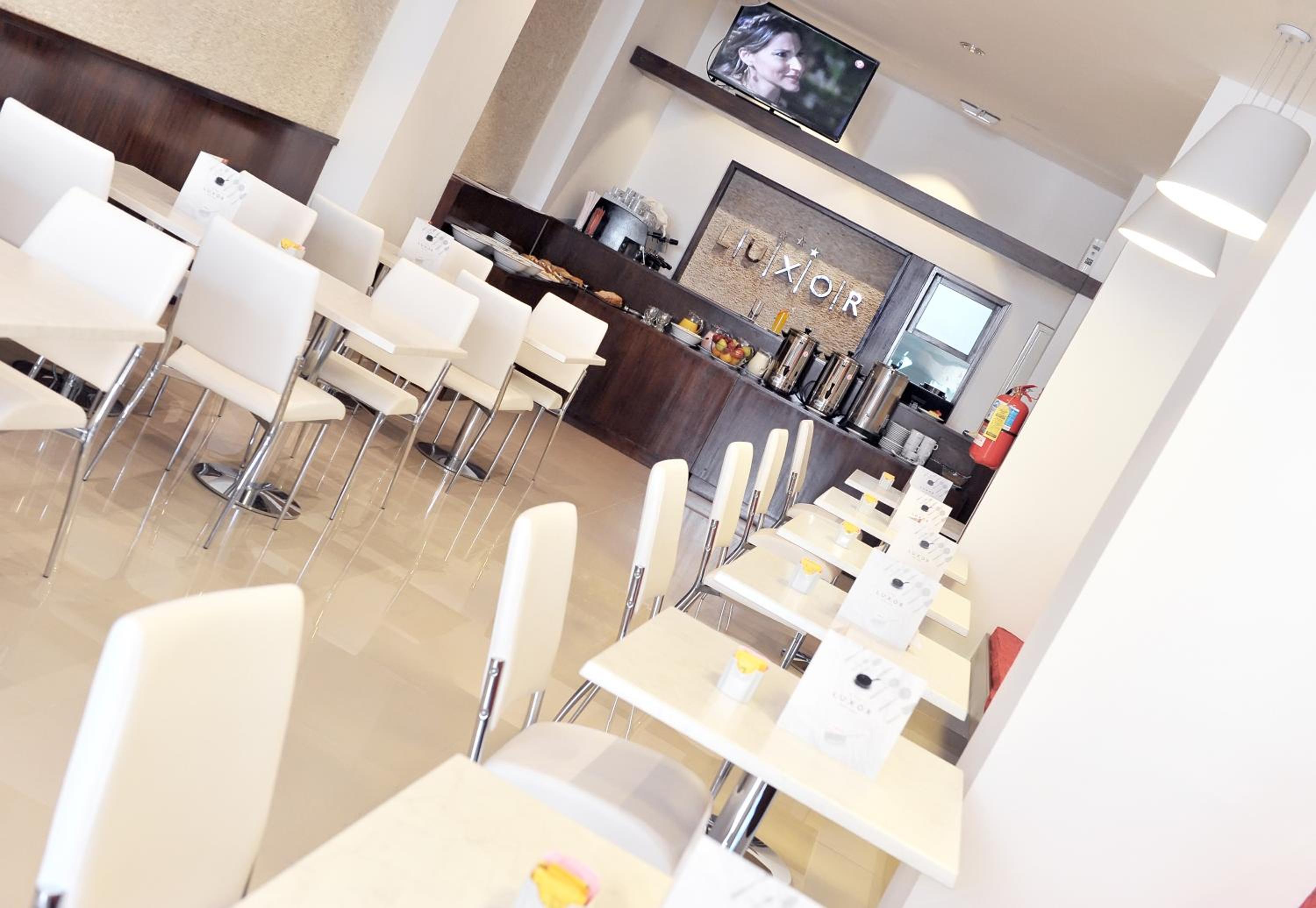 Restaurant-cafeteria