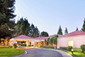 thumbnail: Exterior