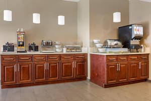 thumbnail: Breakfast area