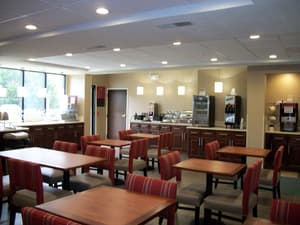 thumbnail: Breakfast area