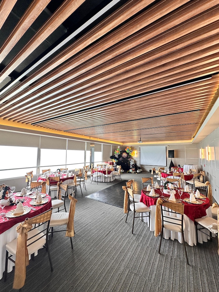 Reception hall