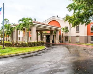 thumbnail: Exterior