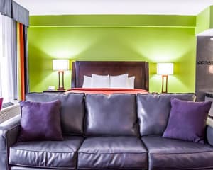 thumbnail: Room