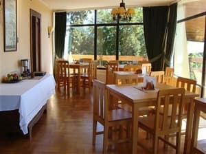 thumbnail: Breakfast area