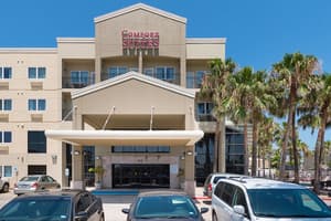 thumbnail: Exterior
