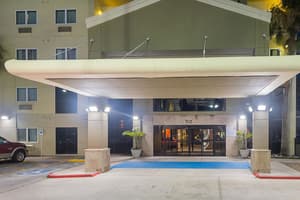thumbnail: Exterior