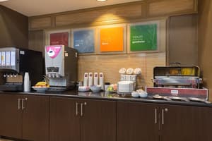 thumbnail: Breakfast area