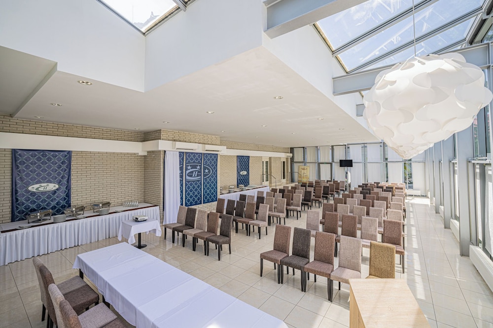 Reception hall