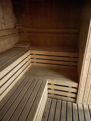 thumbnail: Sauna