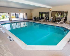 thumbnail: Pool