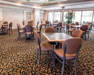 thumbnail: Breakfast area