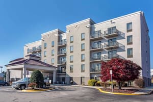 thumbnail: Exterior