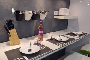 thumbnail: Dining