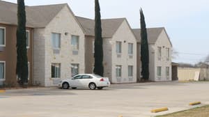 thumbnail: Exterior