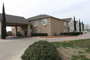 thumbnail: Exterior