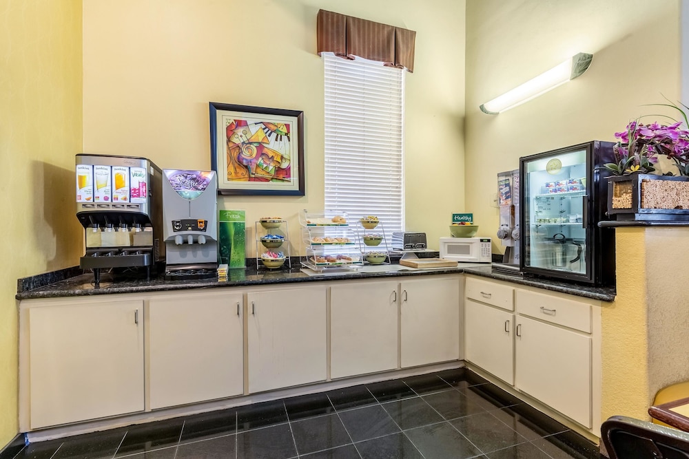 Restaurant-cafeteria