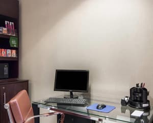 thumbnail: Business center